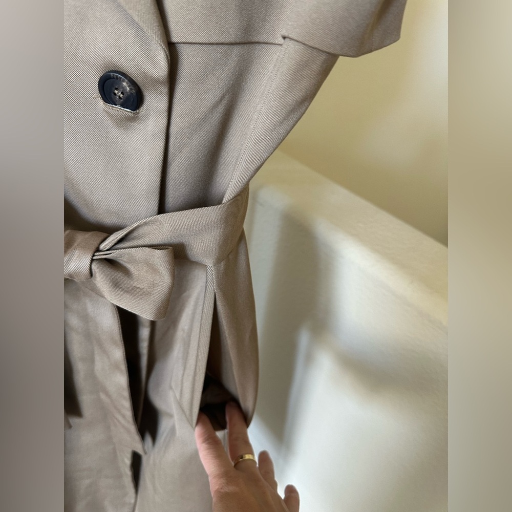 Peserico Taupe Double Breasted Peacoat - Picture 5 of 9